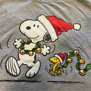 Peanuts Vintage Snoopy & Woodstock Christmas Tee Shirt